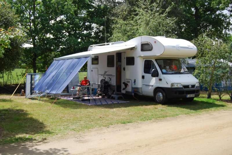 Camping Le Bois Joli Otel Dış mekan fotoğraf