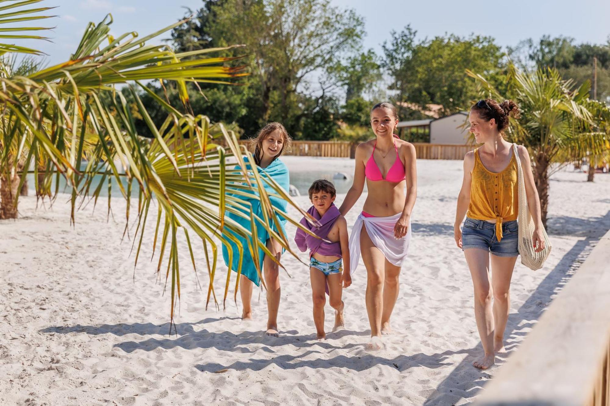 Camping Le Bois Joli Otel Dış mekan fotoğraf